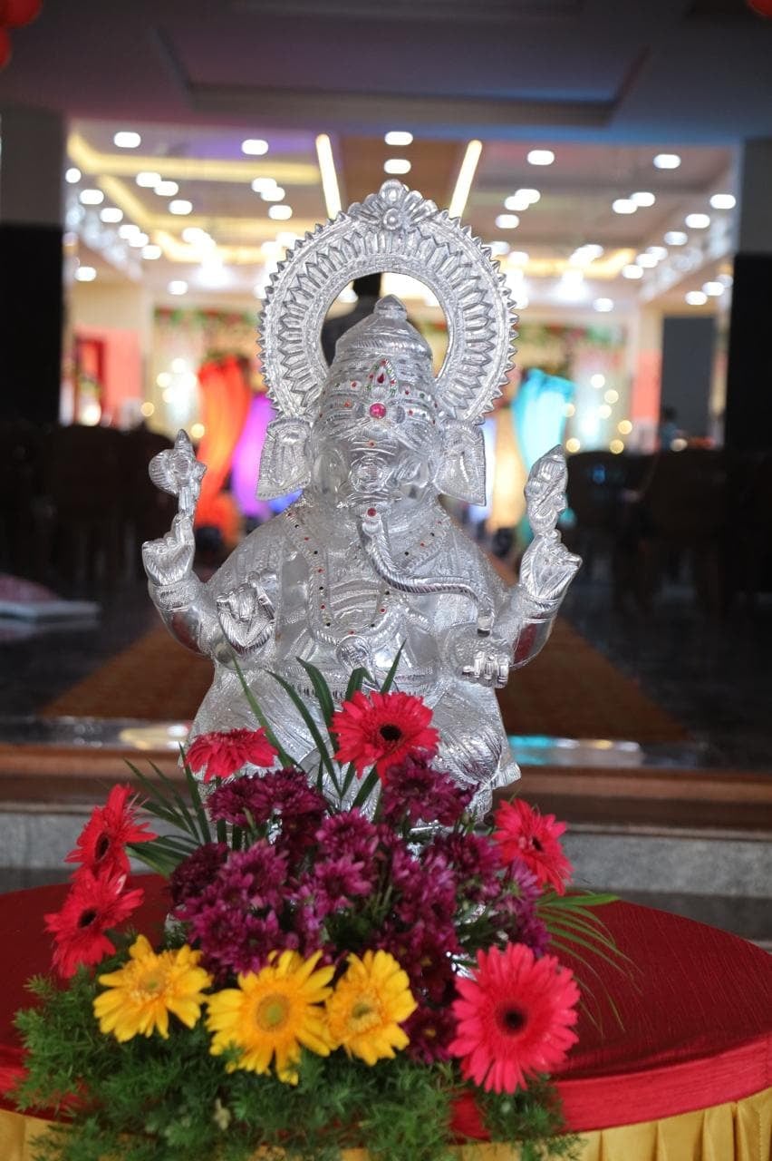 Silver Ganesha at S.S Mahal