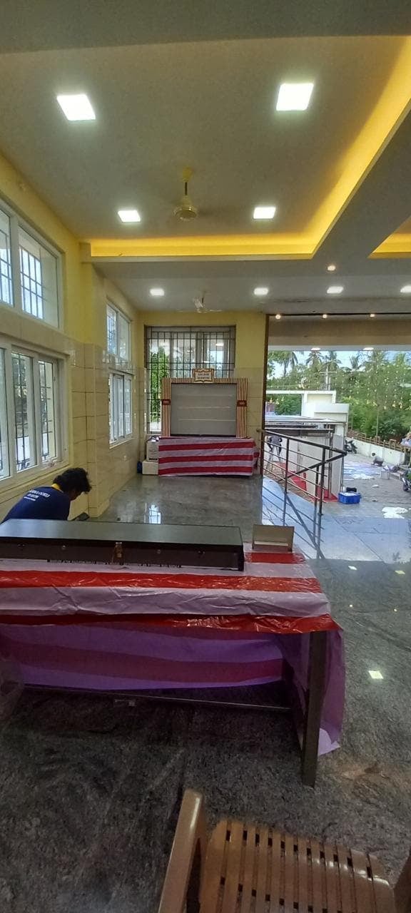 Room by the hall at S.S Mahal