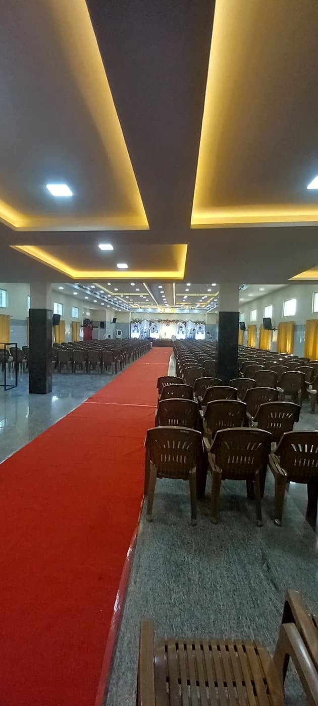 The long aisle at S.S Mahal