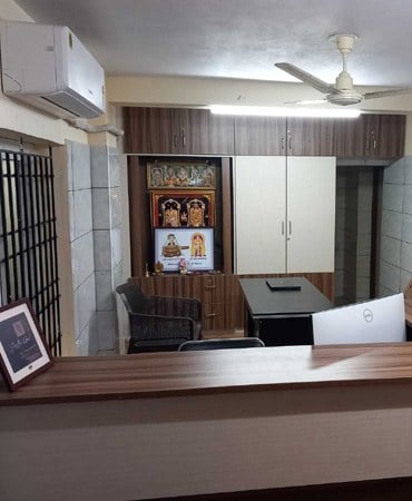 24×7 reception desk